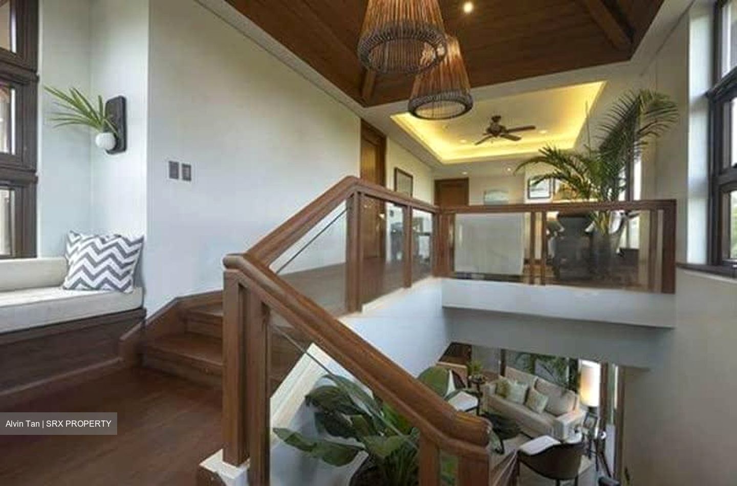 Fourth Avenue (D10), Detached #464386761